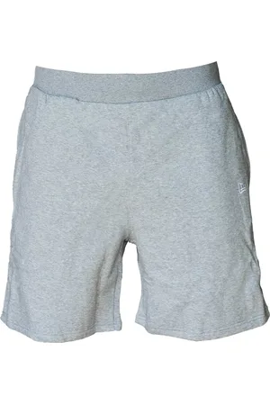 New Era Šedé pánské kraťasy Essentials Shorts 60416738