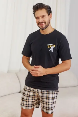 Doctor Nap Černé pánské pyžamo s károvanými kraťasy