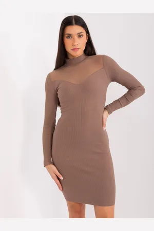 BASIC FEEL GOOD Hnědé mini šaty s průsvitným výstřihem a zády -RV-SK-9216.06P-brown