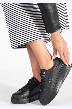 SHELOVET Kožené černé sneakersy na platformě GD-XF-161B