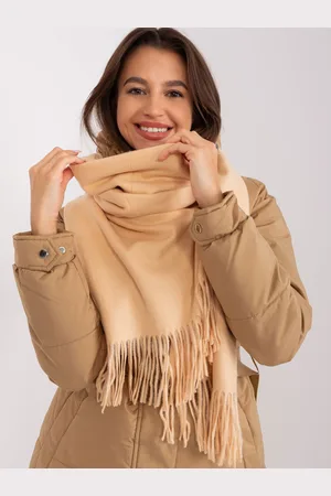 Italy Moda Béžová šála s třásněmi -AT-SZ-23185.62P-beige
