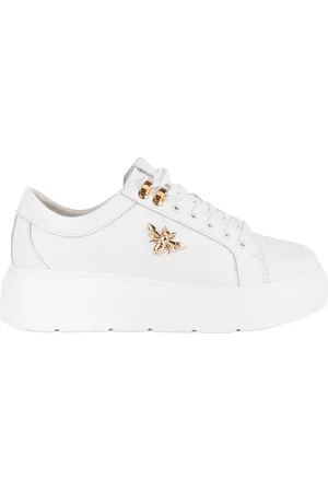 SHELOVET Kožené bílé sneakersy na platformě