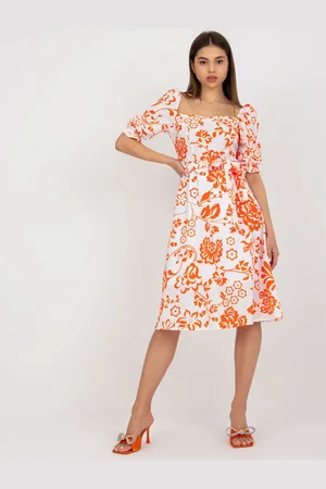 Basics from Amsterdam Bílo-oranžové květované midi šaty s páskem LK-SK-508944.45P-white-orange