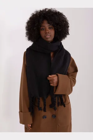 Italy Moda Černá teplá šála s třásněmi AT-SZ-2313502.47P-black