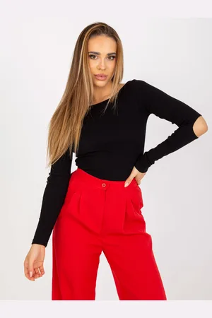 RUE PARIS Černá halenka s prostřihy na loktech -RV-BZ-8021.23-black