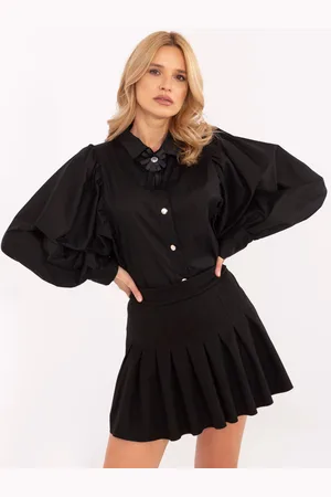 Italy Moda Černá dámská elegantní košile s nabíranými rukávy MI-KS-C233.70-black