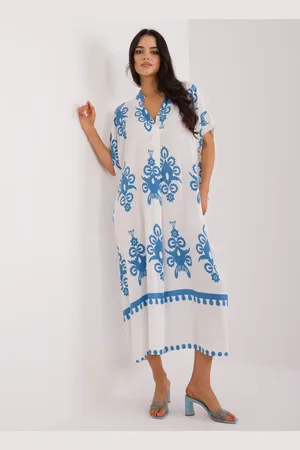 Italy Moda Bílé oversize šaty se světle modrými vzory DHJ-SK-17951.03X-biało-niebieski