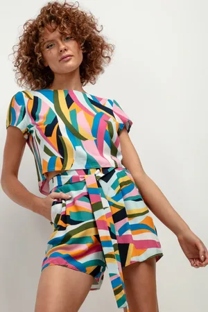Tessita Barevné dámské stylové šortky s abstraktním vzorem T411 - colorful wave Rozmiar: L