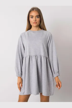 BASIC FEEL GOOD Světle šedé dámské řasené šaty RV-SK-7247.15P-gray