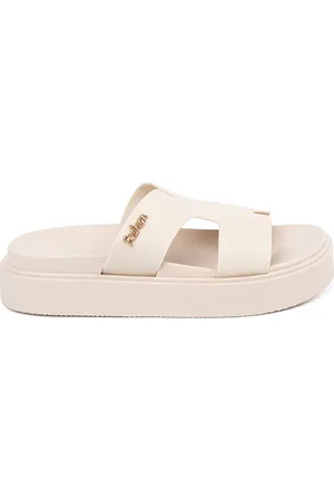 Basics from Amsterdam Smetanové dámské nazouváky na platformě CK326P-BE