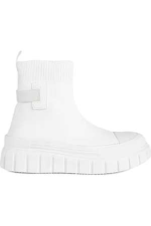 Basics from Amsterdam Bílé vysoké kotníkové boty na platformě VL159P-W