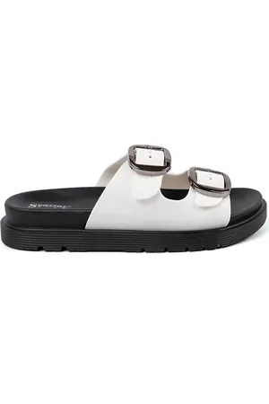 Basics from Amsterdam Bílé dámské nazouváky se stříbrnými přezkami LL-369P-W