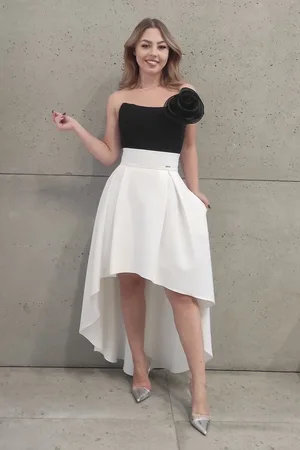 Mia Dresses Smetanová asymetrická sukně