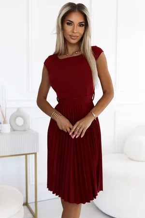 Mia Dresses Bordové midi šaty se skládanou sukní