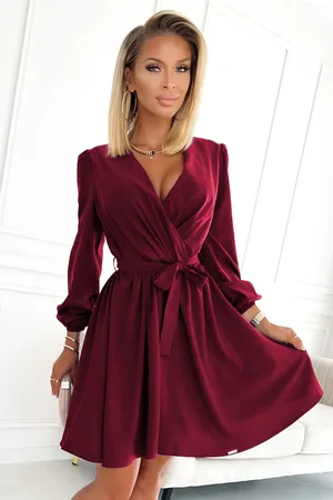Mia Dresses Bordové krátké šaty
