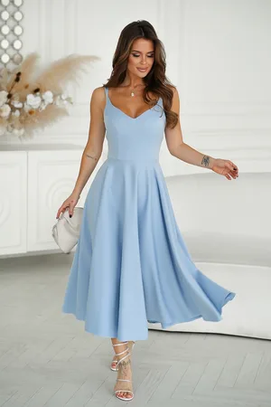 Mia Dresses Světle modré midi šaty na ramínka