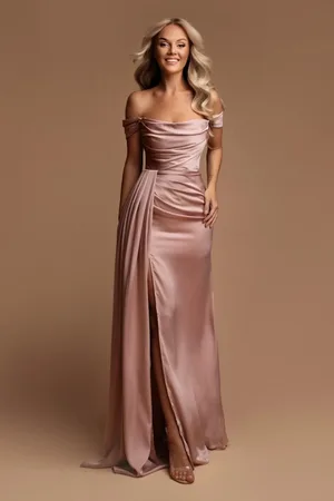 Mia Dresses Starorůžové přiléhavé šaty spuštěné na ramena