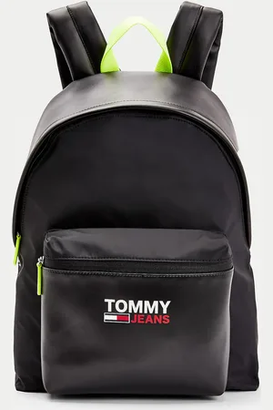 Tommy Hilfiger Pánský černý batoh Campus