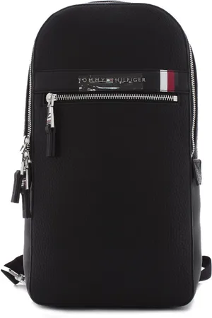Tommy Hilfiger Pánský černý batoh Slingpack