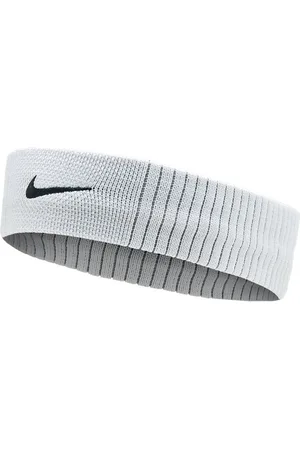 Nike Čelenka