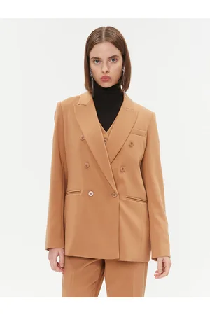 DKNY Sako