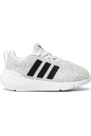 adidas Sneakersy