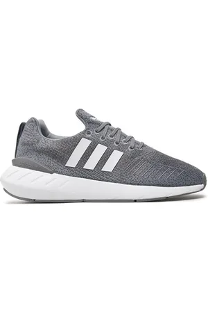 adidas Sneakersy
