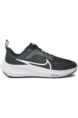 Nike Běžecké boty