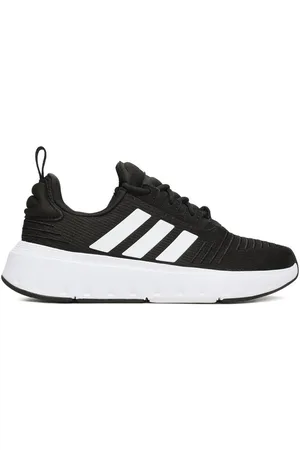 adidas Sneakersy