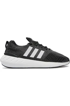 adidas Sneakersy