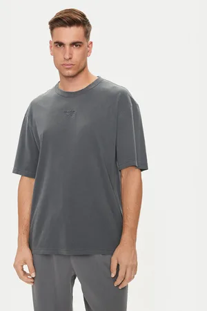 Reebok T-Shirt