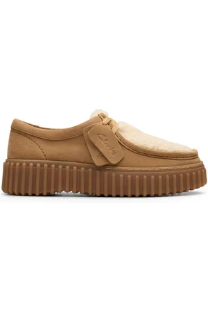 Clarks Polobotky