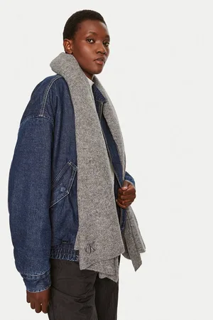 Calvin Klein Šál