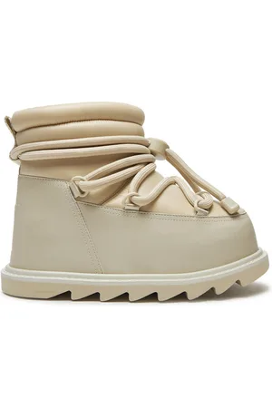 united nude Sněhule