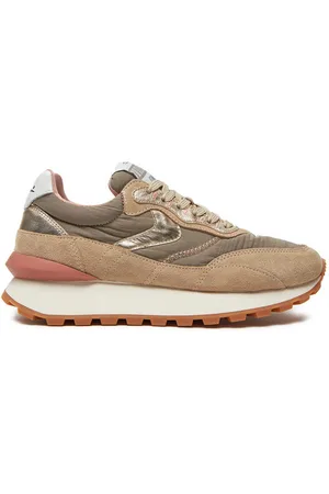 Voile blanche Sneakersy