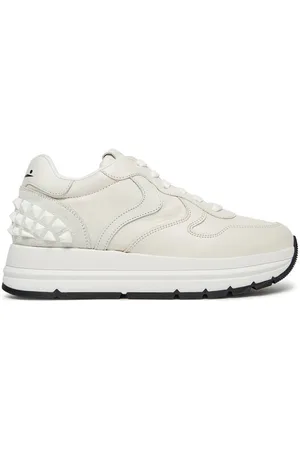 Voile blanche Sneakersy