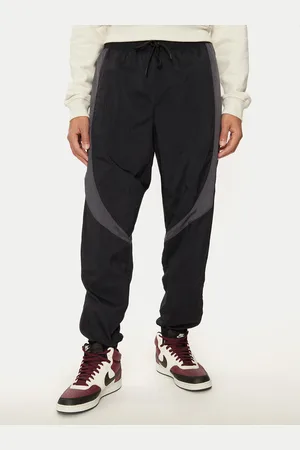 Nike Teplákové kalhoty