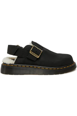 Dr. Martens Nazouváky