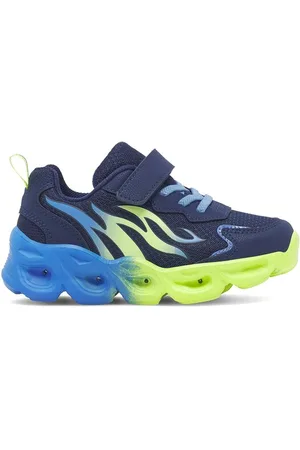 Action Boy Sneakersy