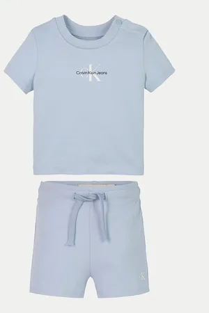 Calvin Klein Sada T-shirt a šortky