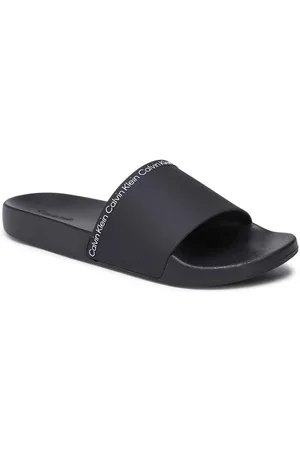 Calvin Klein Nazouváky