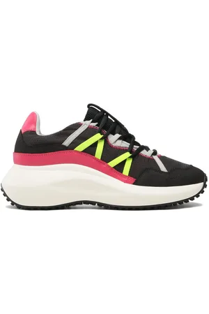 vic matiè Sneakersy