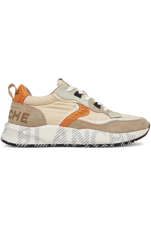 Voile blanche Sneakersy