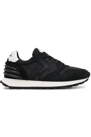 Voile blanche Sneakersy