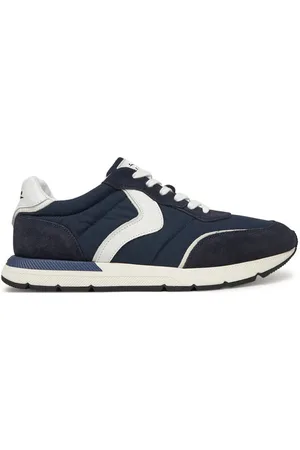 Voile blanche Sneakersy