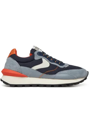 Voile blanche Sneakersy