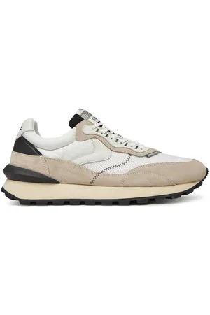 Voile blanche Sneakersy