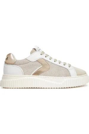 Voile blanche Sneakersy