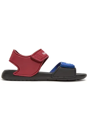 Reebok Sandály