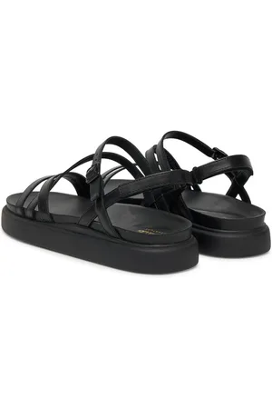 Clarks Sandály